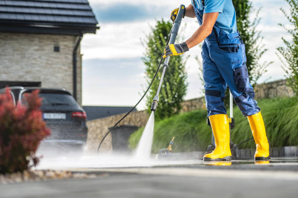 Best Gutter Cleaning  in Summerset, SD